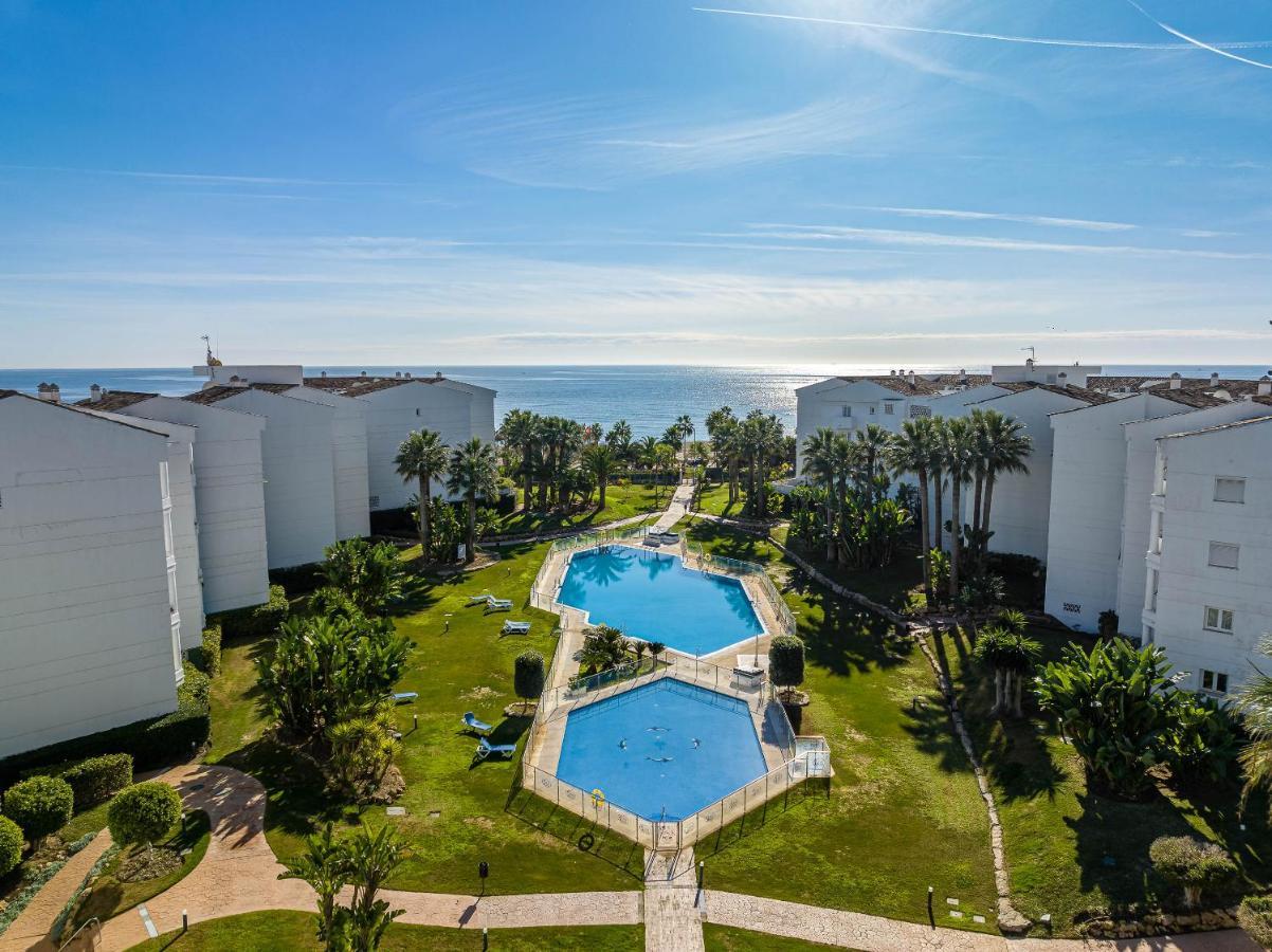 Vacation Marbella I Top 1 Puerto Banus Sea Front Rental, Renovated Bagian luar foto