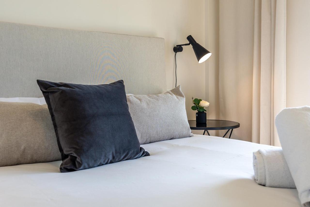 Vacation Marbella I Top 1 Puerto Banus Sea Front Rental, Renovated Bagian luar foto
