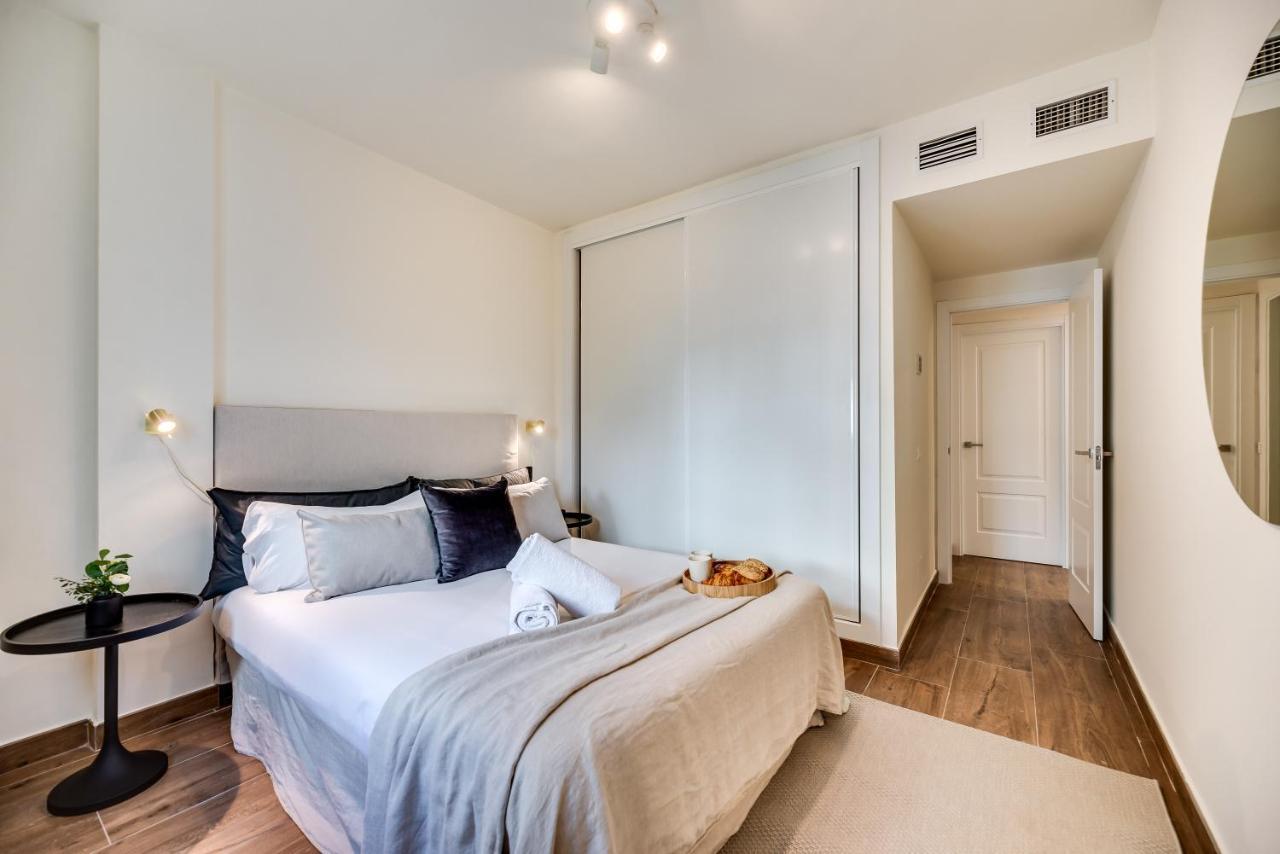 Vacation Marbella I Top 1 Puerto Banus Sea Front Rental, Renovated Bagian luar foto